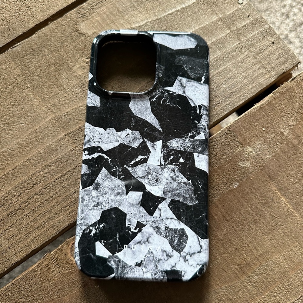 Burga iPhone 14 Pro Max case